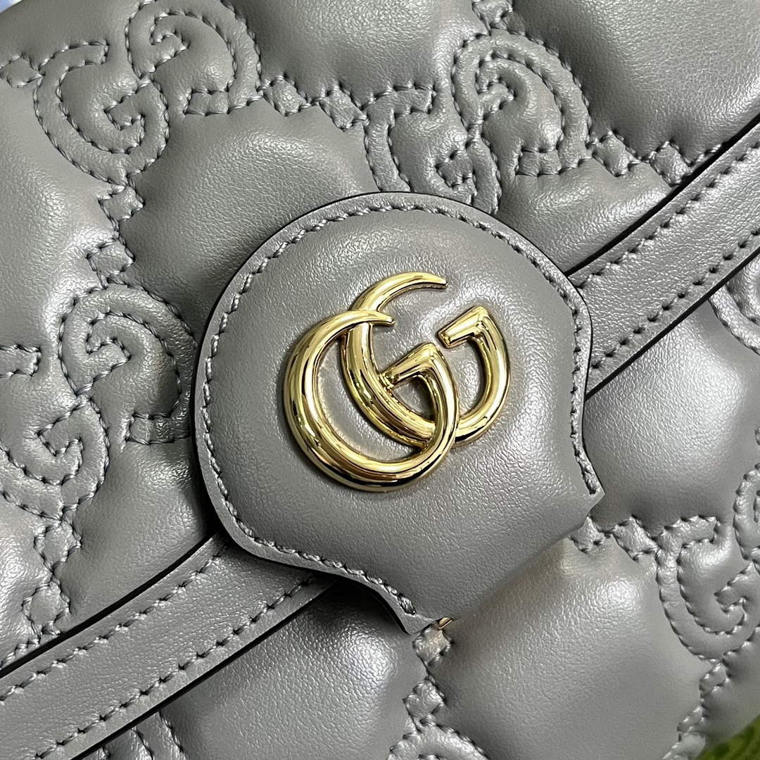 Gucci 724529 GG Matelass¨¦ Small Bag Light grey