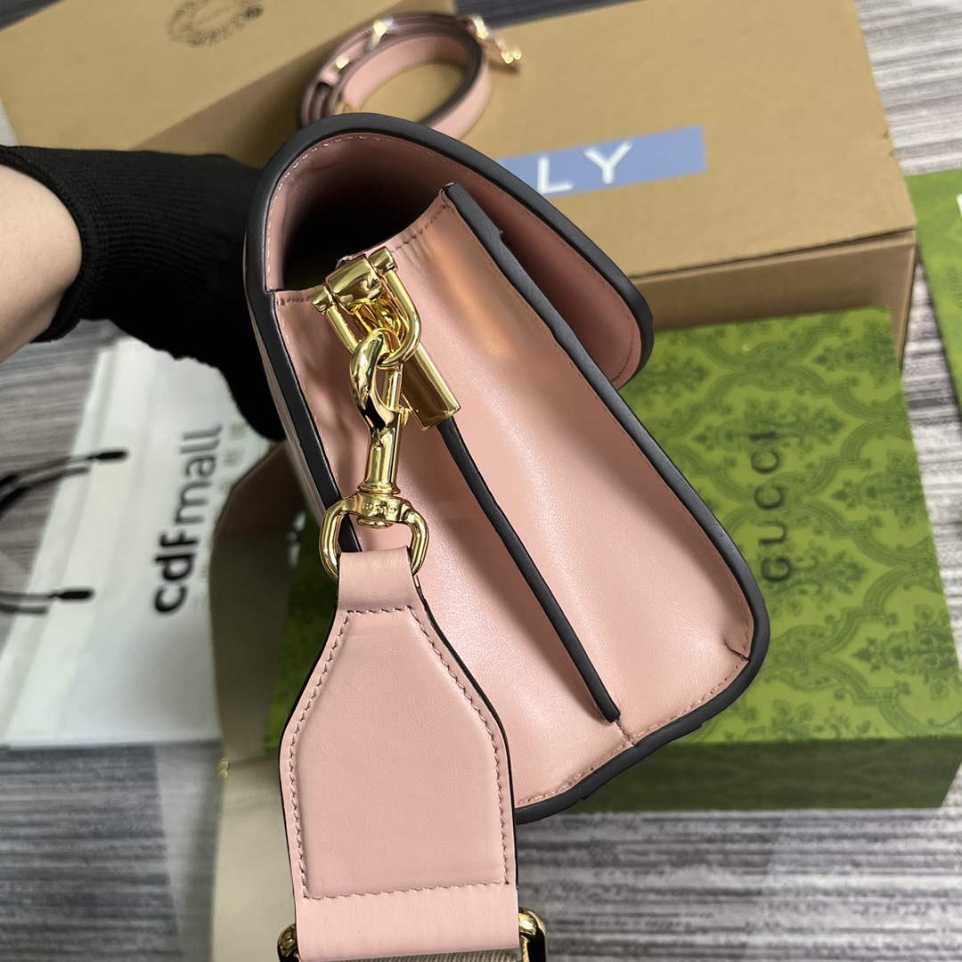 Gucci 724529 GG Matelass¨¦ Small Bag Pink