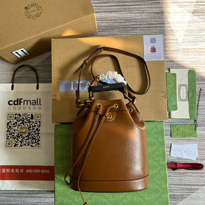 Gucci 724652 Diana Small Bucket Bag Brown - Default Title - View 1