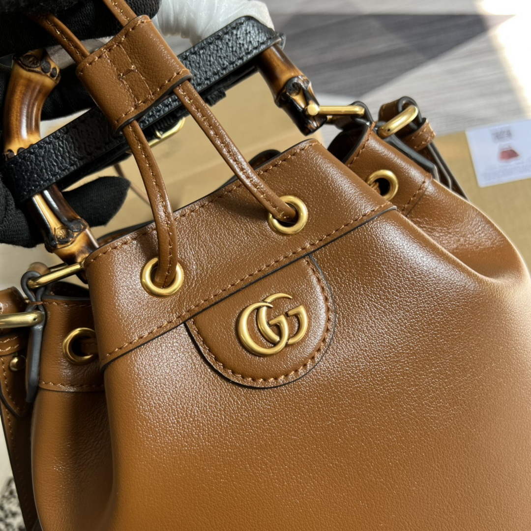 Gucci 724652 Diana Small Bucket Bag Brown - Default Title - View 5