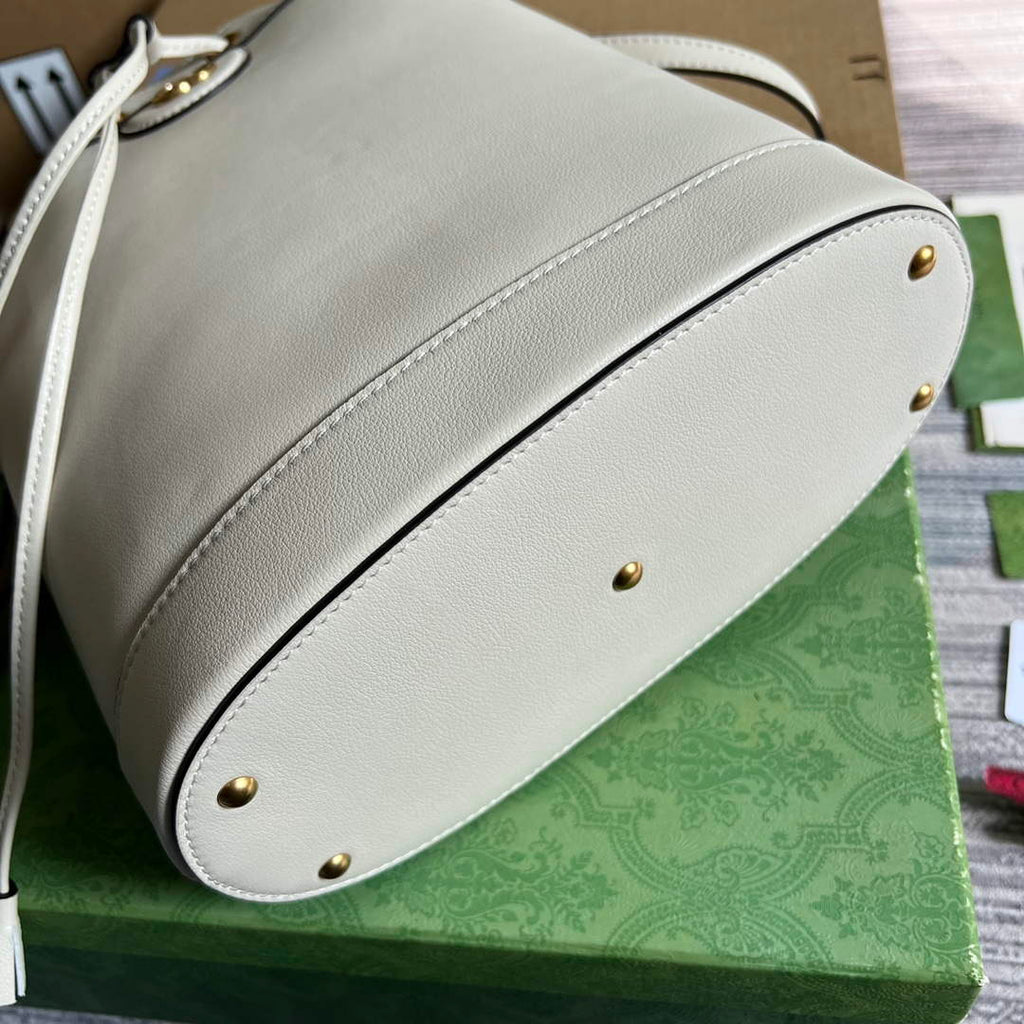 Gucci 724652 Diana Small Bucket Bag White
