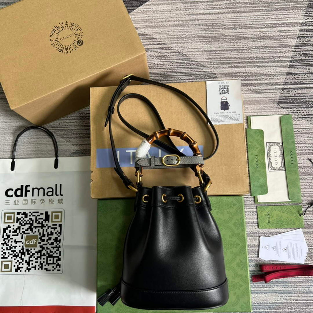 Gucci 724667 Diana Mini Bucket Bag Black