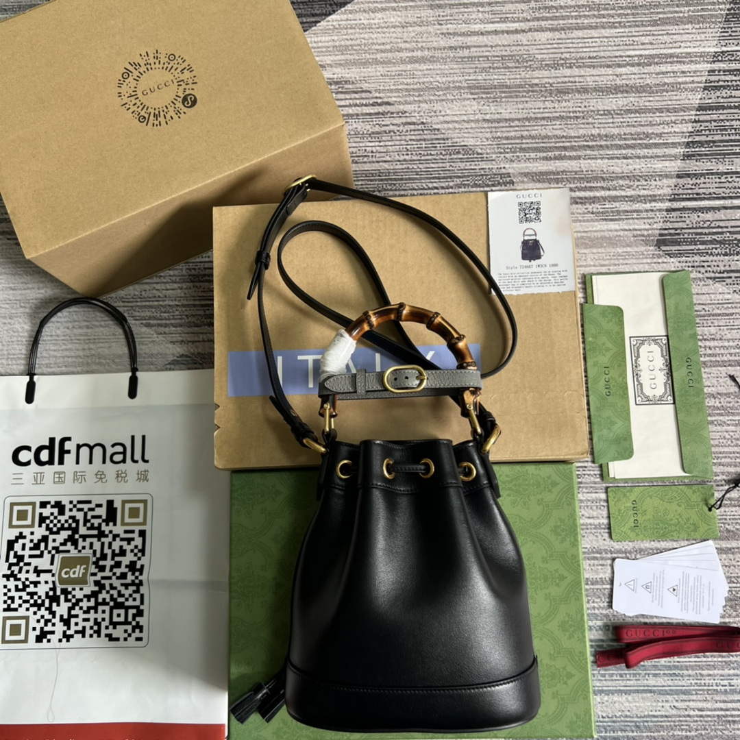 Gucci 724667 Diana Mini Bucket Bag Black - Default Title - View 2