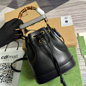 Gucci 724667 Diana Mini Bucket Bag Black - Default Title - View 4