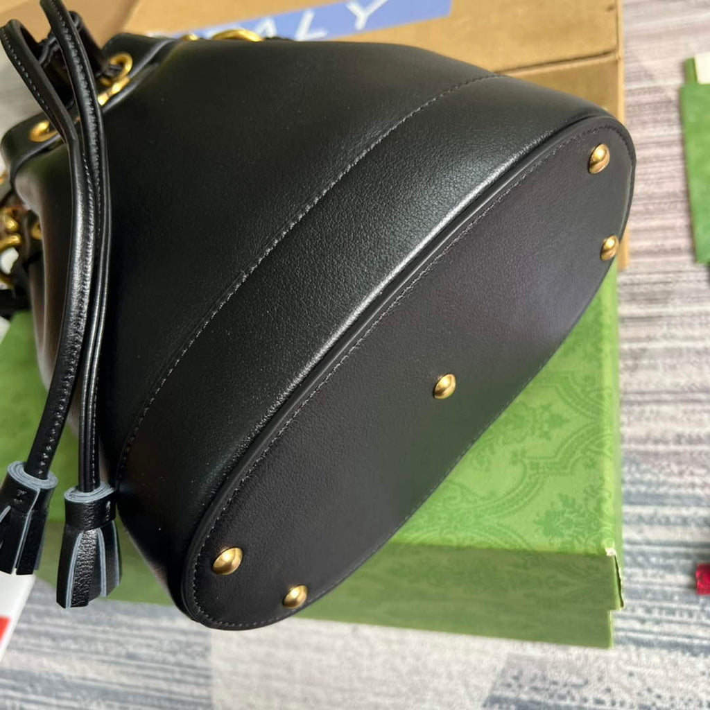 Gucci 724667 Diana Mini Bucket Bag Black