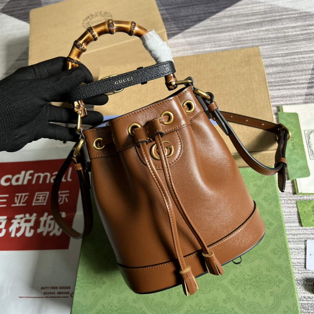 Gucci 724667 Diana Mini Bucket Bag Brown - Default Title - View 4