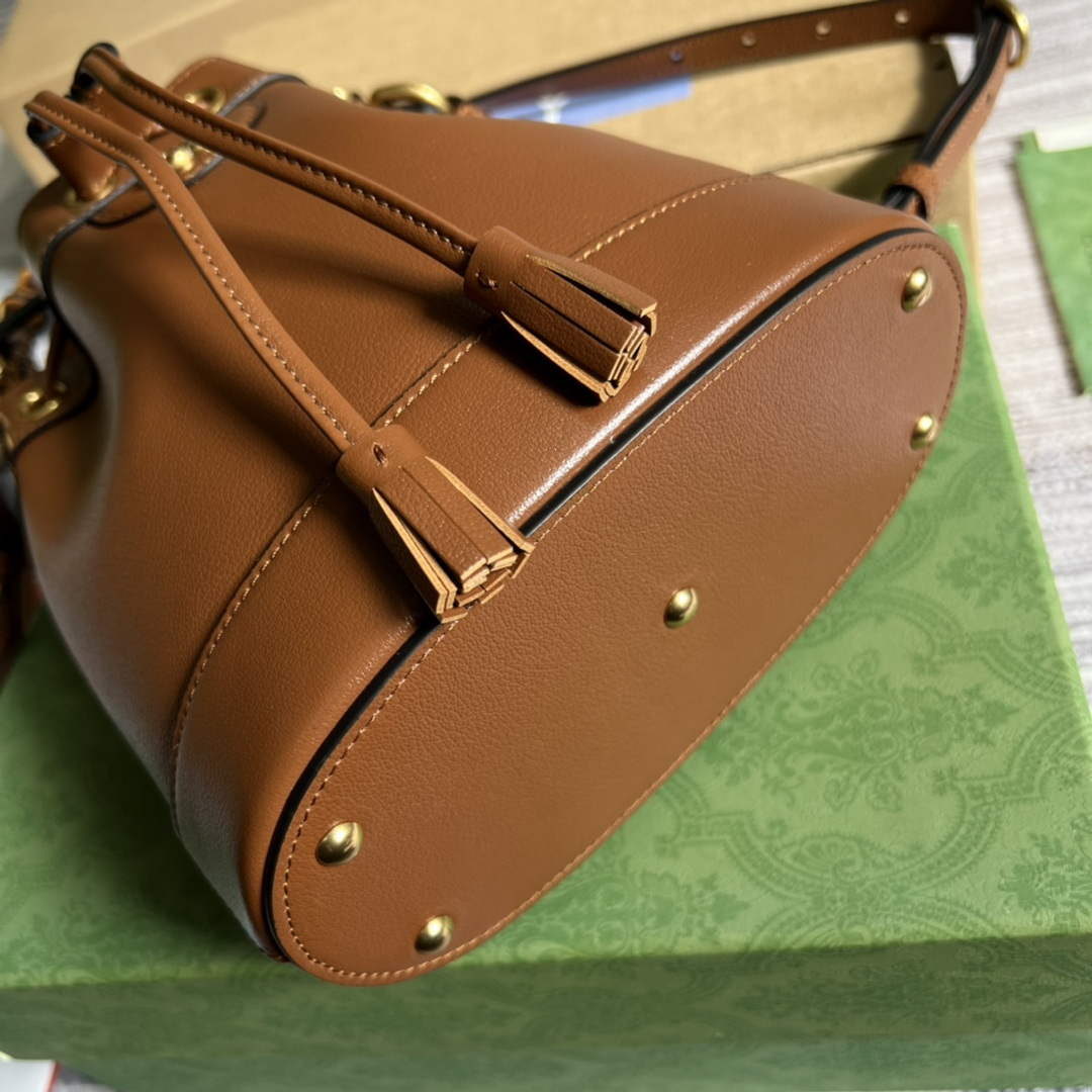 Gucci 724667 Diana Mini Bucket Bag Brown - Default Title - View 5