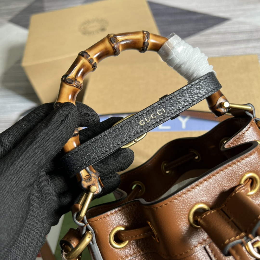 Gucci 724667 Diana Mini Bucket Bag Brown - Default Title - View 7