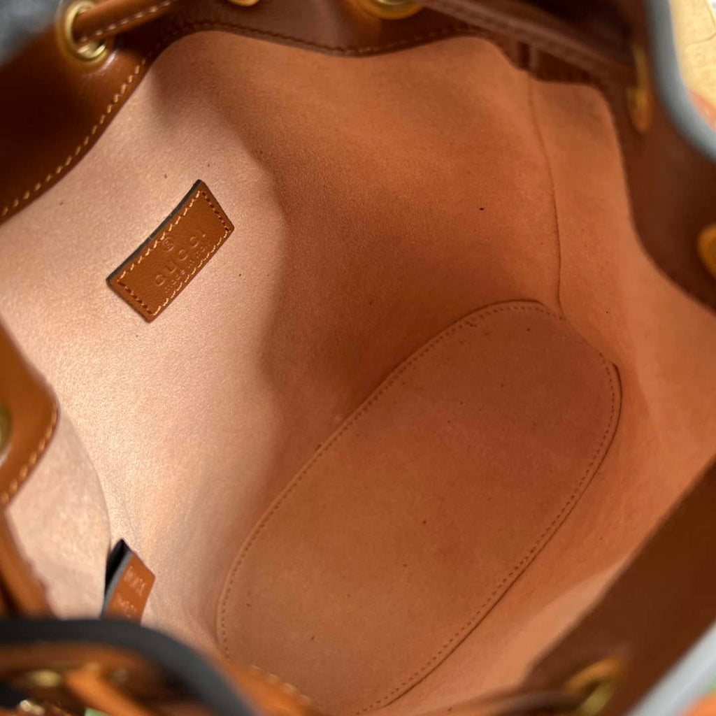 Gucci 724667 Diana Mini Bucket Bag Brown