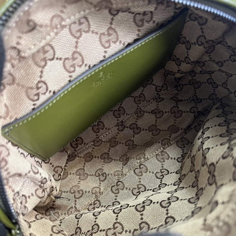 Gucci 725696 Shoulder bag with tonal Double G Green