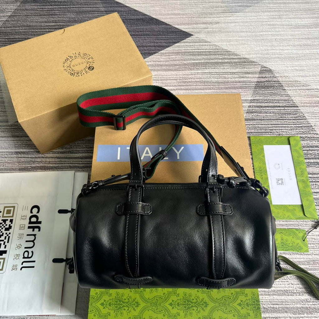 Gucci 725701 Small duffle bag with tonal Double G Black