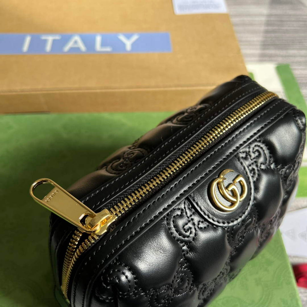 Gucci 726047 GG Matelass¨¦ Beauty Case Black