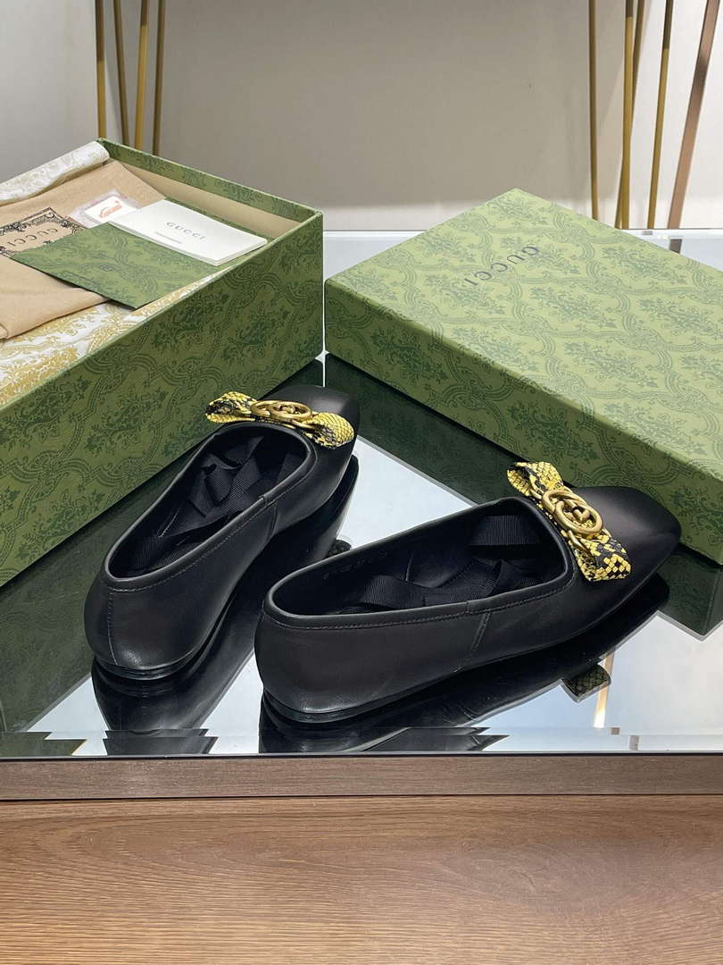 Gucci 726052 Women's Interlocking G Ballet Flat G38269 - US 4=Euro 35 - View 4