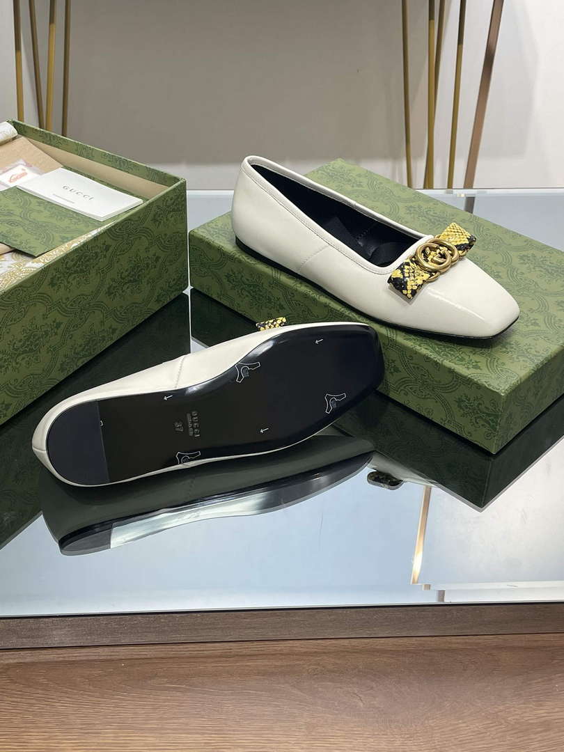 Gucci 726052 Women's Interlocking G Ballet Flat G38270 - US 4=Euro 35 - View 9