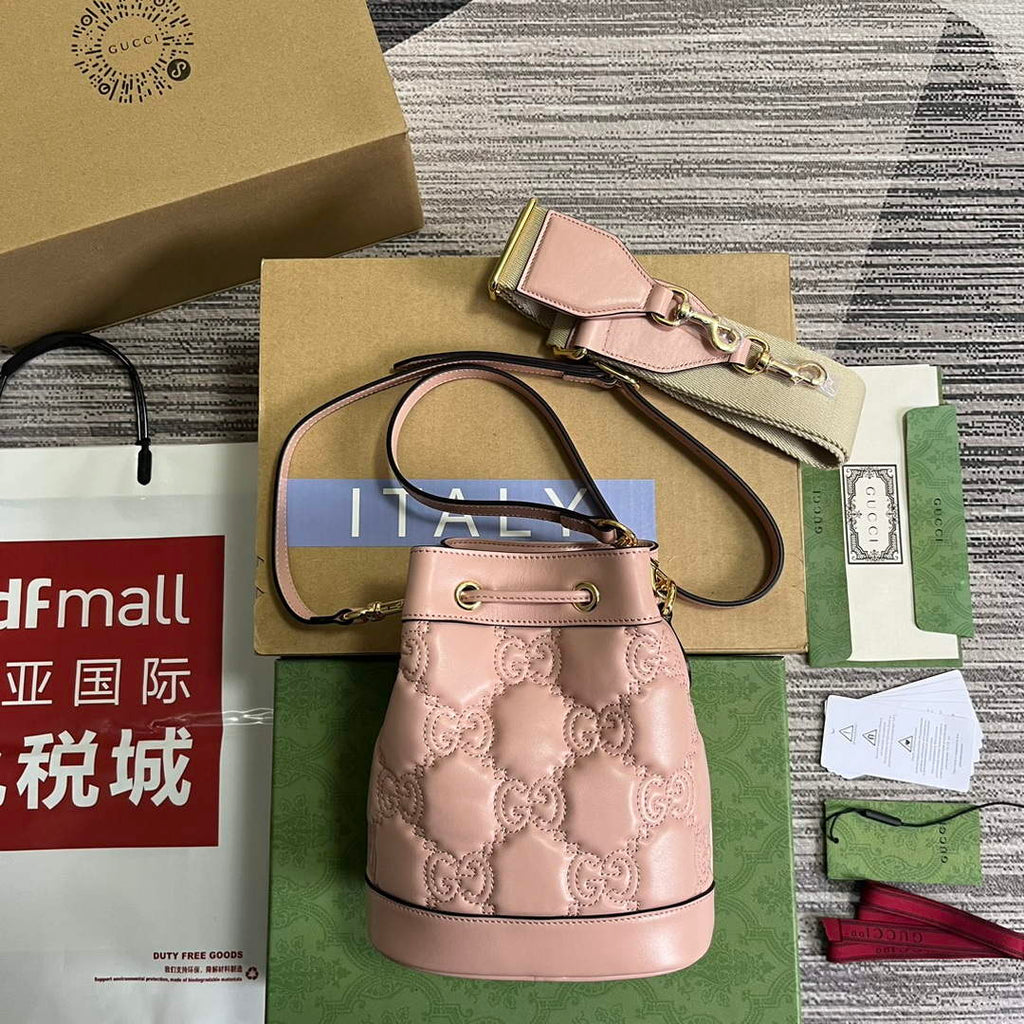 Gucci 728231 GG Matelass¨¦ Bucket Bag Light Pink