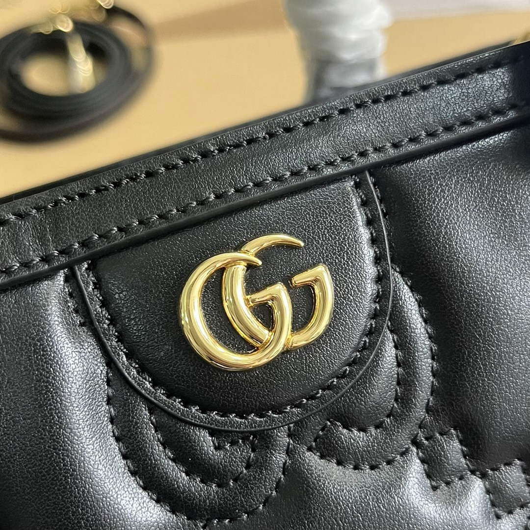 Gucci 728236 GG Matelass¨¦ Tote Black