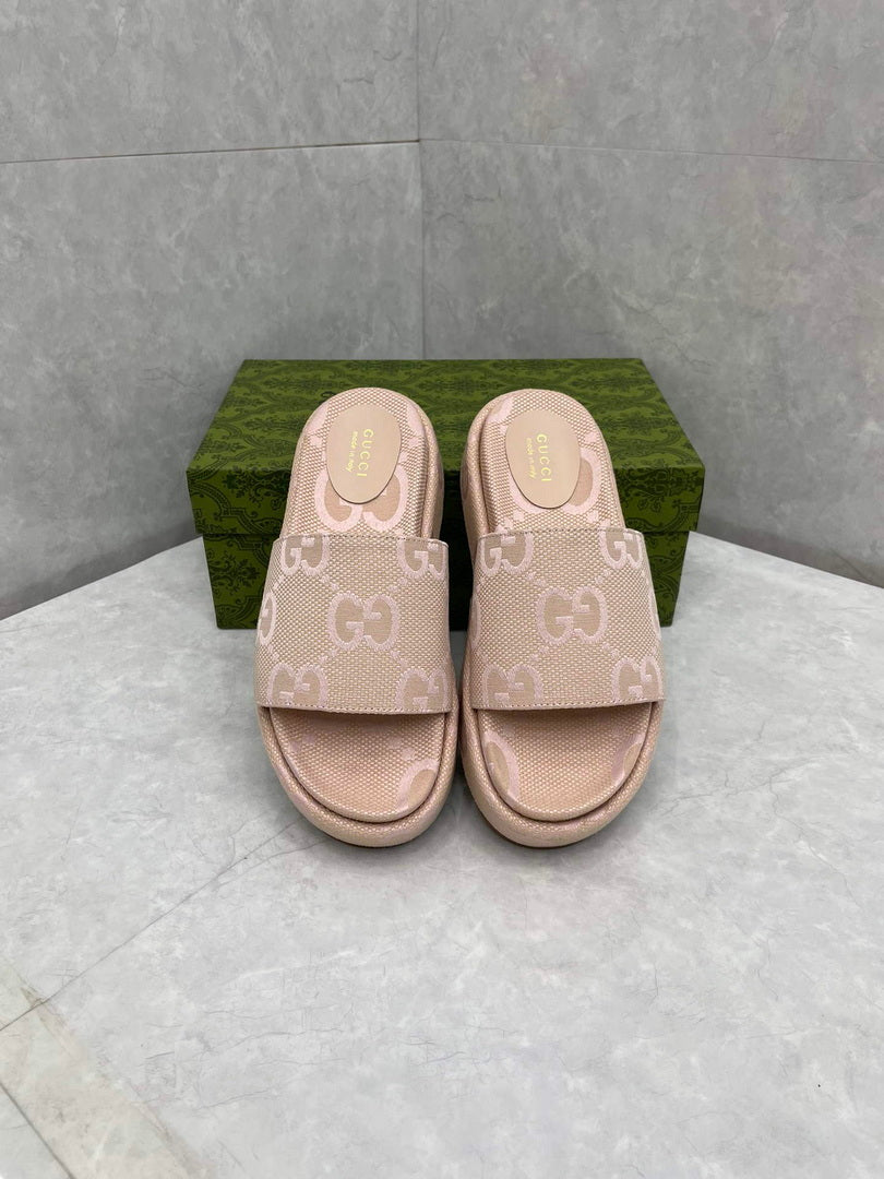 Gucci 730043 Women's jumbo GG platform slide sandal G82366 - 35 - View 2