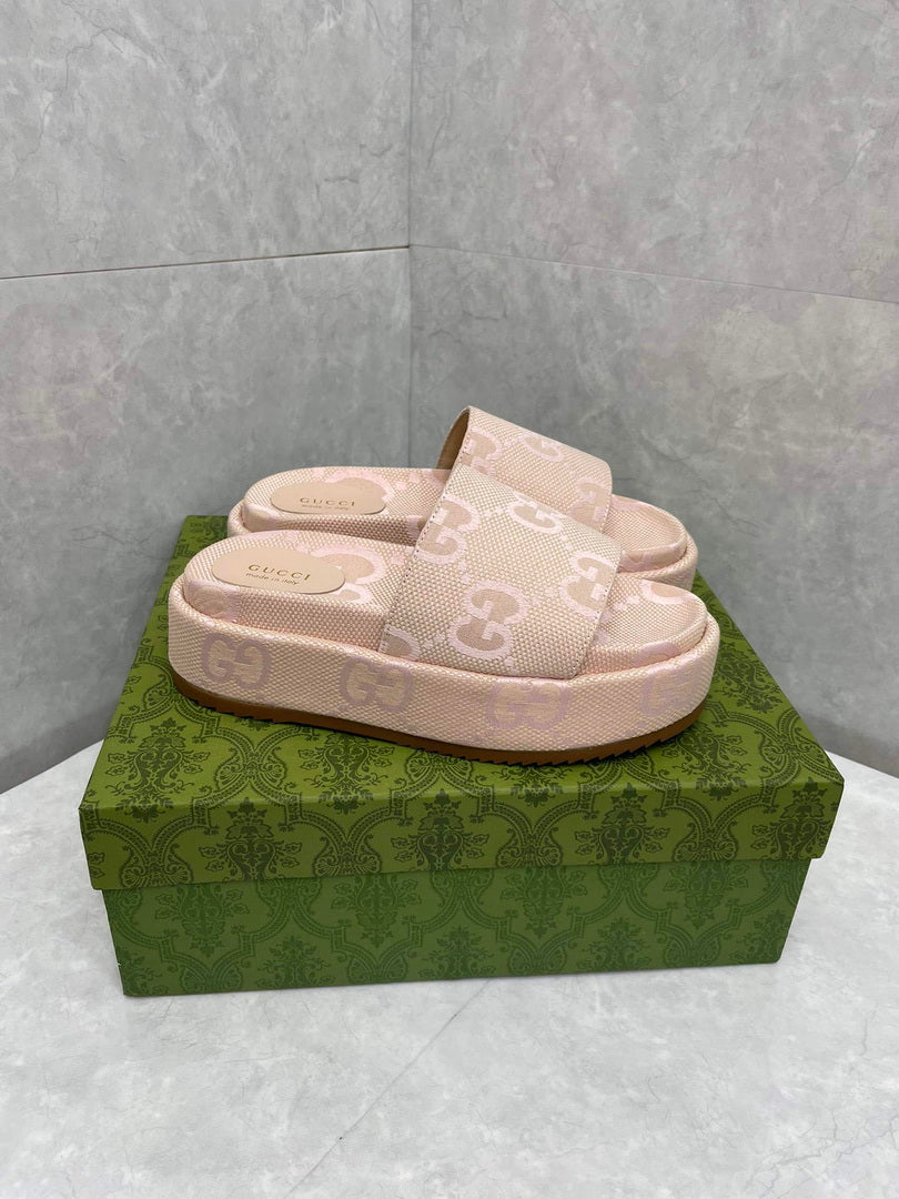Gucci 730043 Women's jumbo GG platform slide sandal G82366 - 35 - View 4