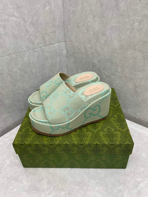 Gucci 730047 Women's jumbo GG platform slide sandal G82365 - 35 - View 7