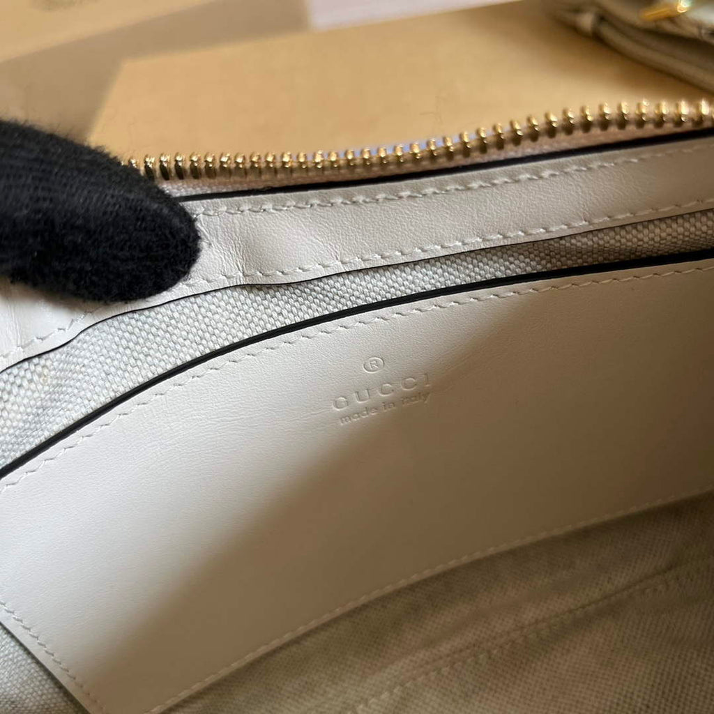 Gucci 735049 GG Matelass¨¦ Handbag White