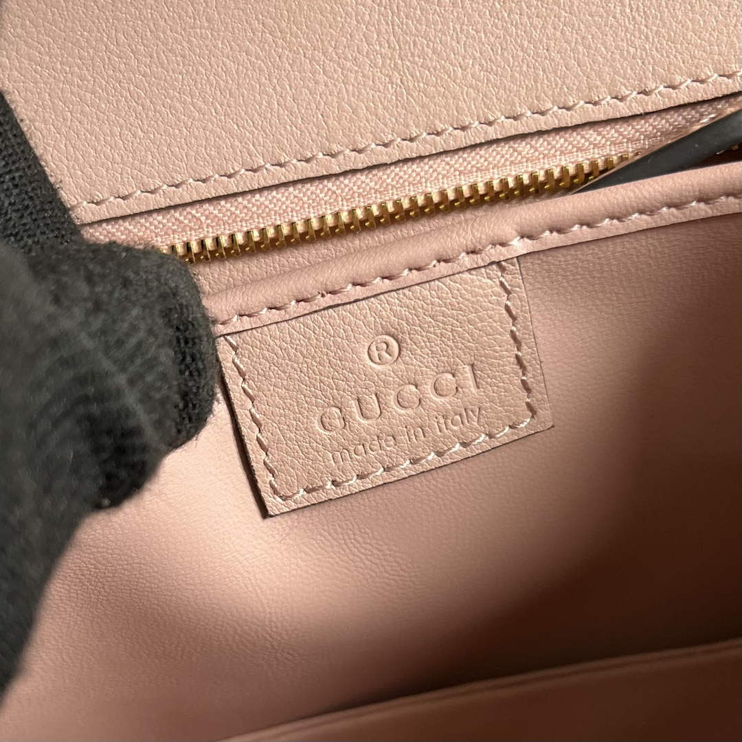 Gucci 735101 Gucci Blondie Top-handle Bag Light pink