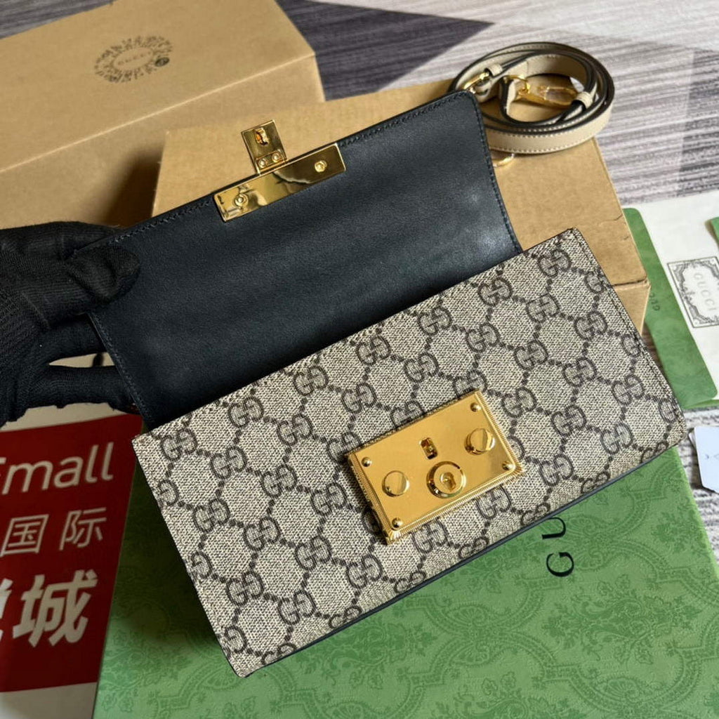 Gucci 735103 Padlock Mini shoulder bag Black