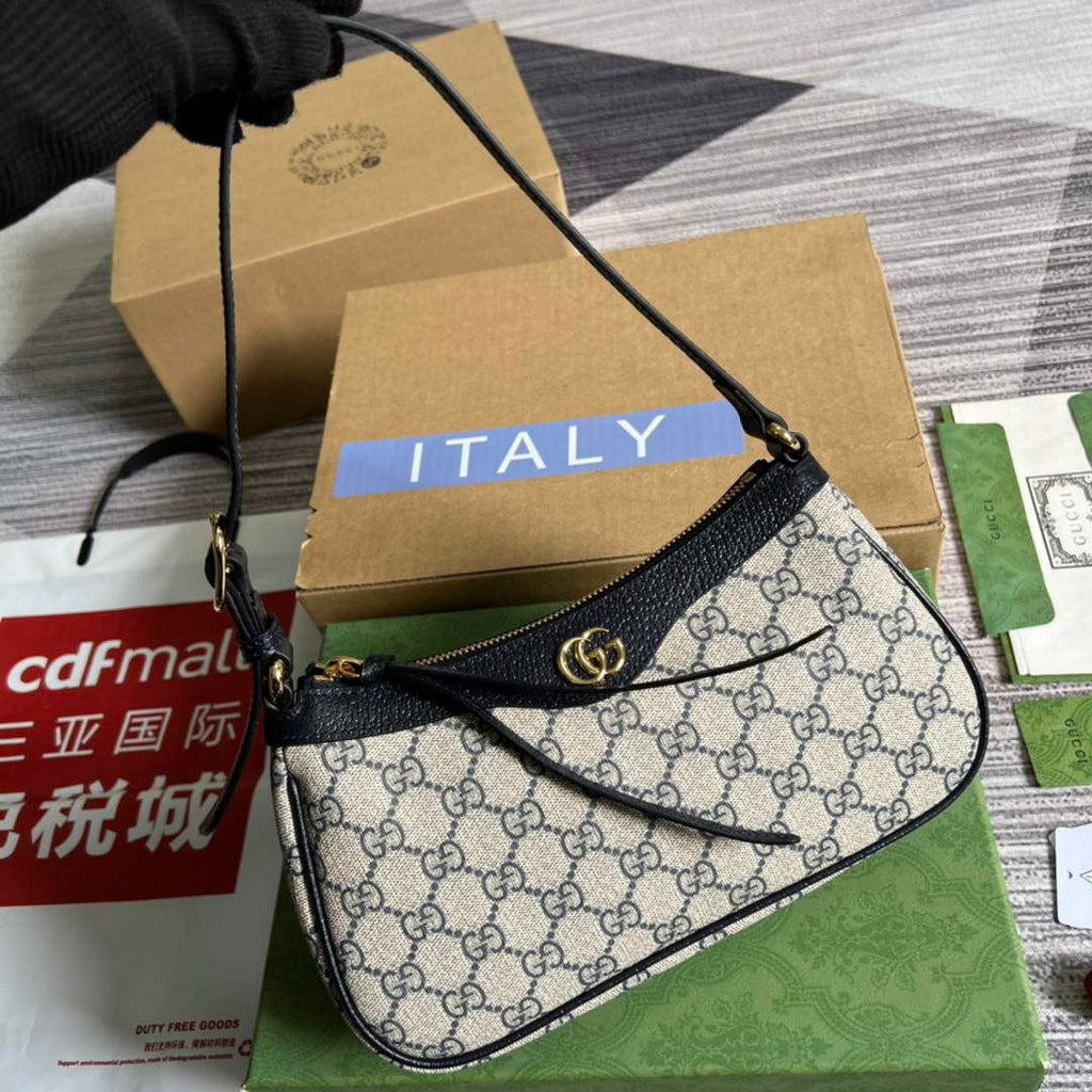 Gucci 735145 GG Supreme Ophidia small handbag Black