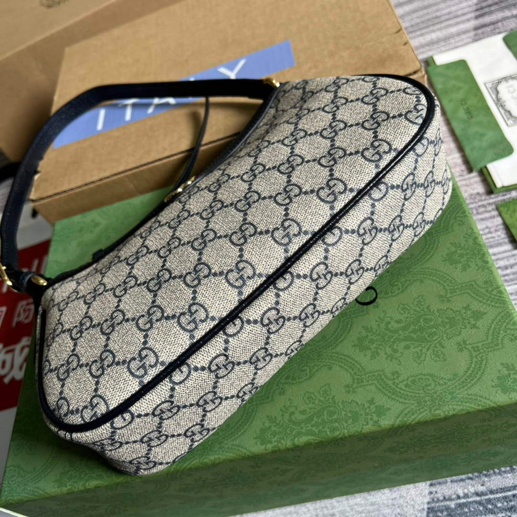 Gucci 735145 GG Supreme Ophidia small handbag Black