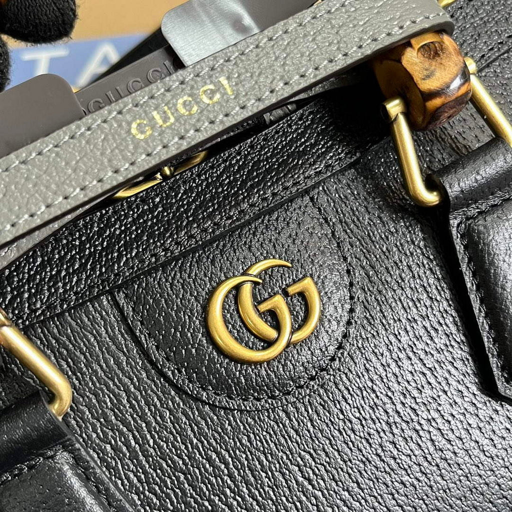 Gucci 735153 Gucci Diana Small Shoulder Bag Black