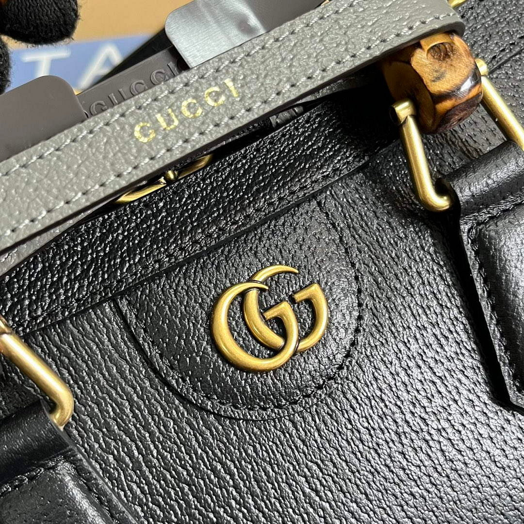 Gucci 735153 Gucci Diana Small Shoulder Bag Black - Default Title - View 5