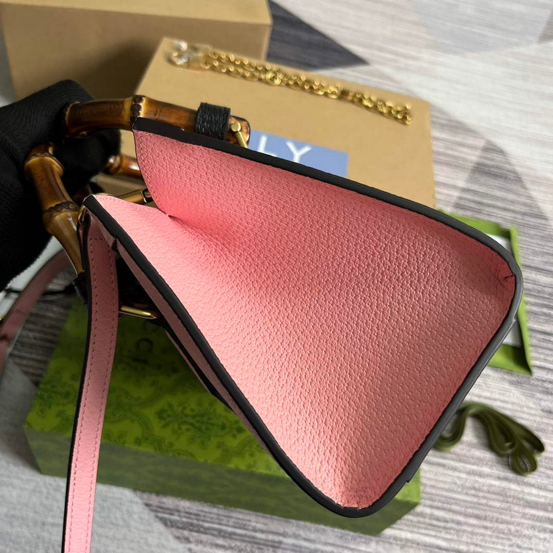 Gucci 735153 Gucci Diana Small Shoulder Bag Pink