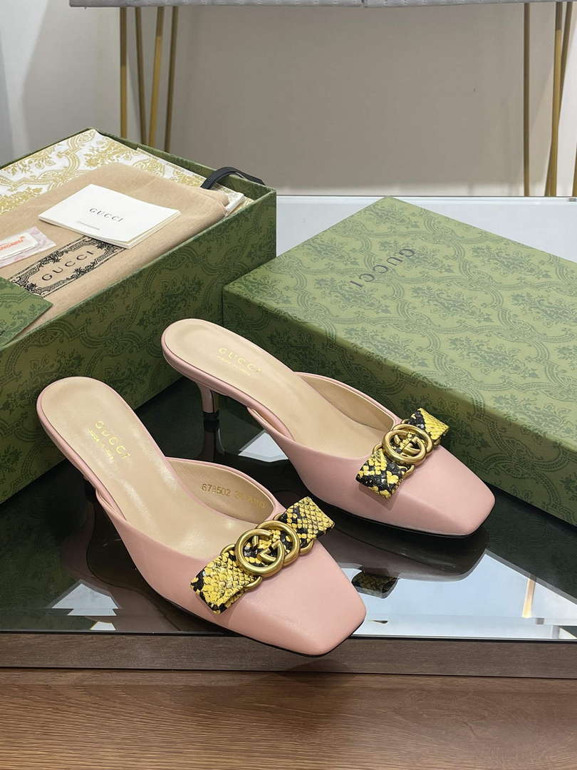 Gucci 738685 Women's Interlocking G Mule G38273