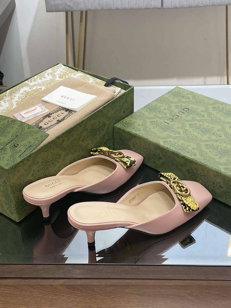 Gucci 738685 Women's Interlocking G Mule G38273