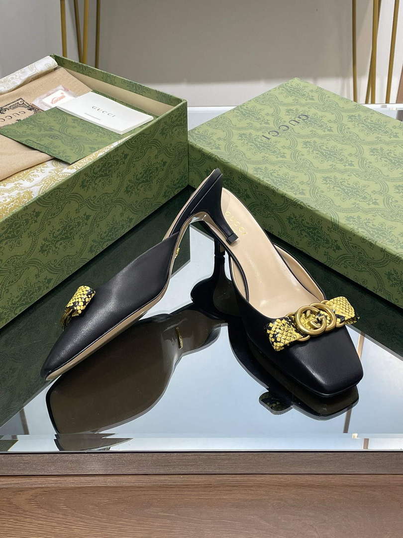 Gucci 738685 Women's Interlocking G Mule G38274