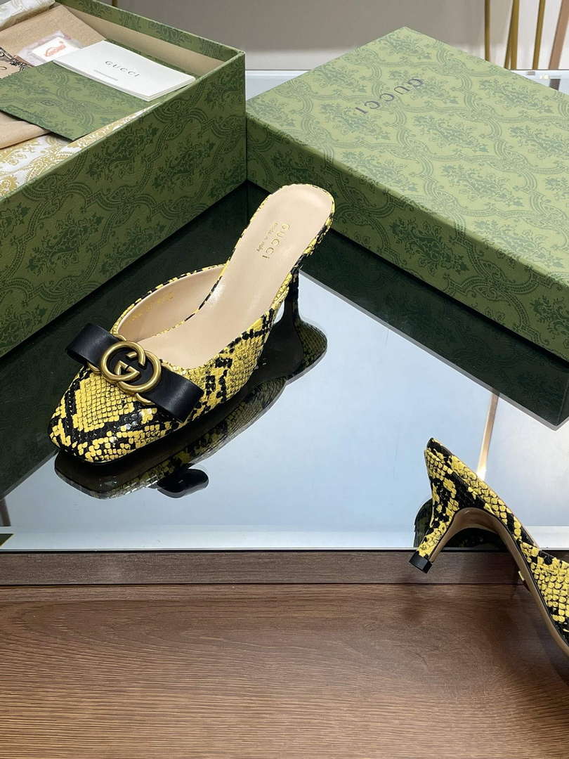 Gucci 738685 Women's Interlocking G Mule G38276 - US 4=Euro 35 - View 9