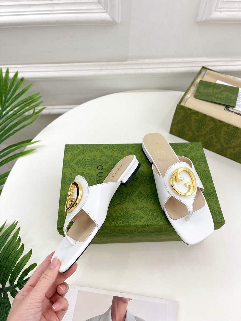 Gucci 739048 Women's Gucci Blondie Thong Sandal G66771 - 35 - View 5