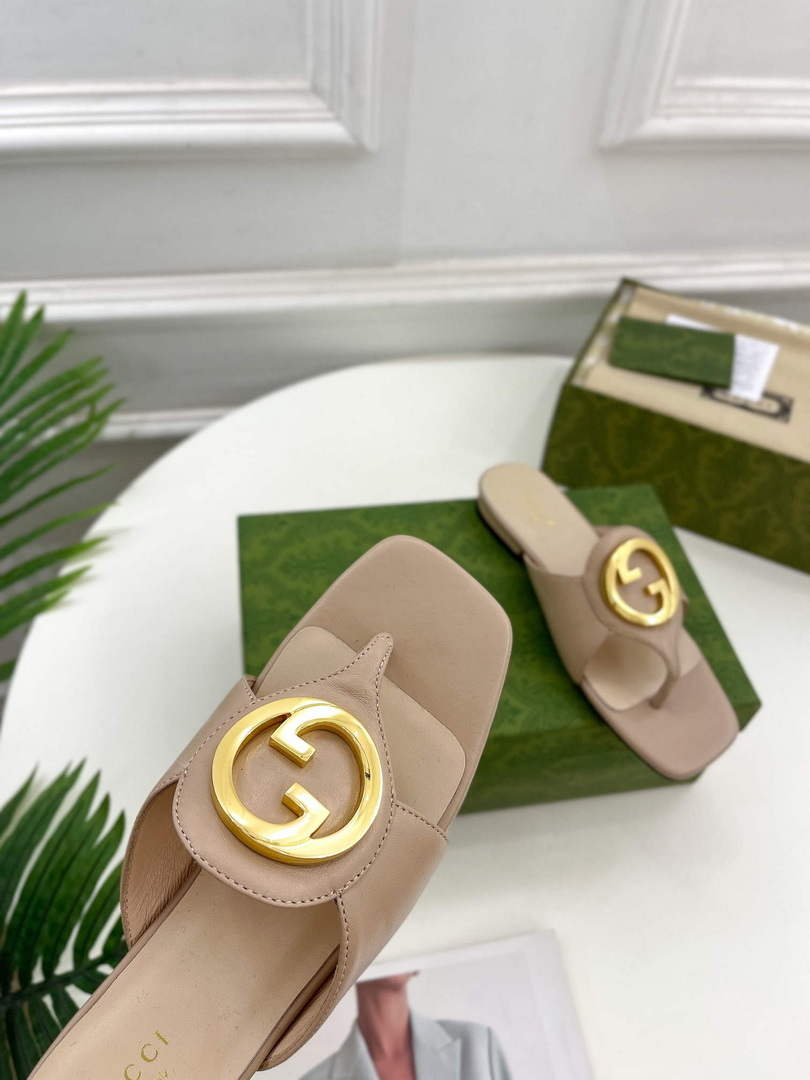 Gucci 739048 Women's Gucci Blondie Thong Sandal G66772 - 35 - View 6