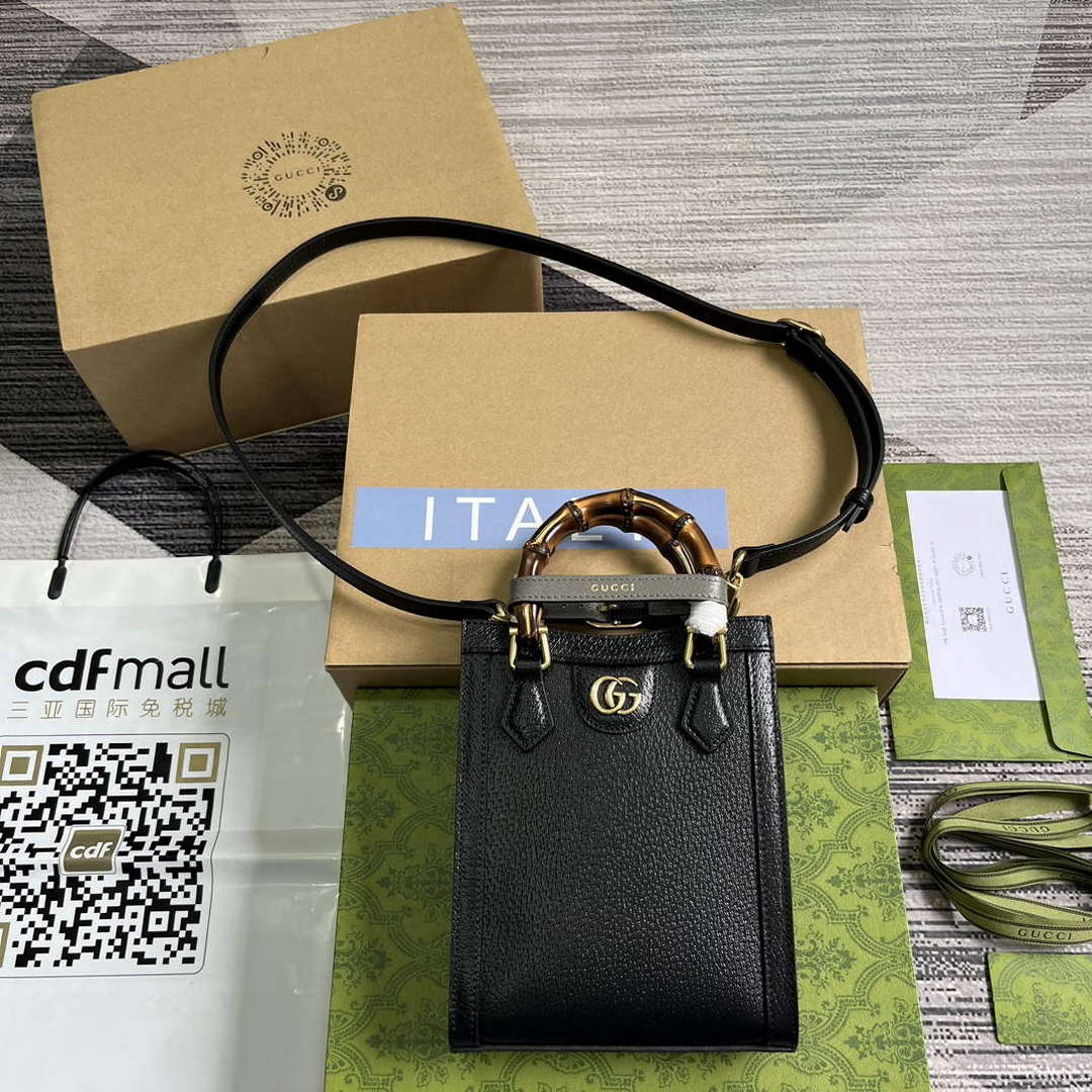 Gucci 739079 Diana Mini Tote Bag Black Leather - Default Title - View 1