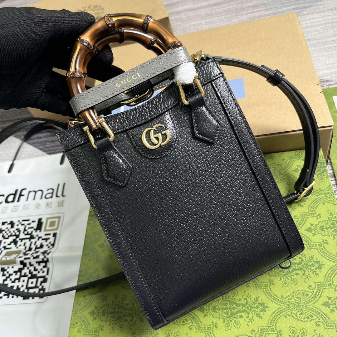 Gucci 739079 Diana Mini Tote Bag Black Leather - Default Title - View 4