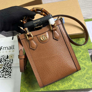 Gucci 739079 Diana Mini Tote Bag Cuir leather - Default Title - View 4