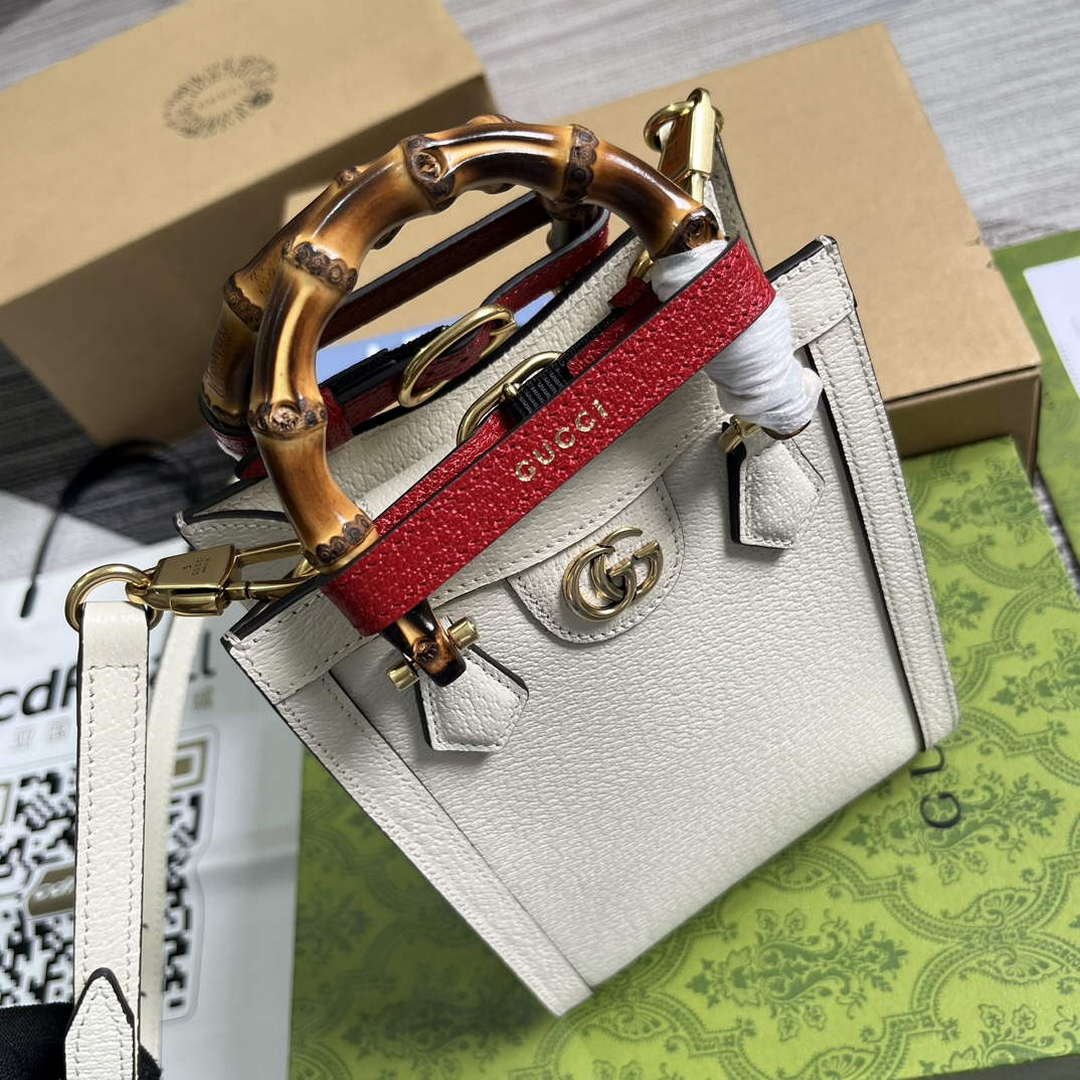 Gucci 739079 Diana Mini Tote Bag White Leather