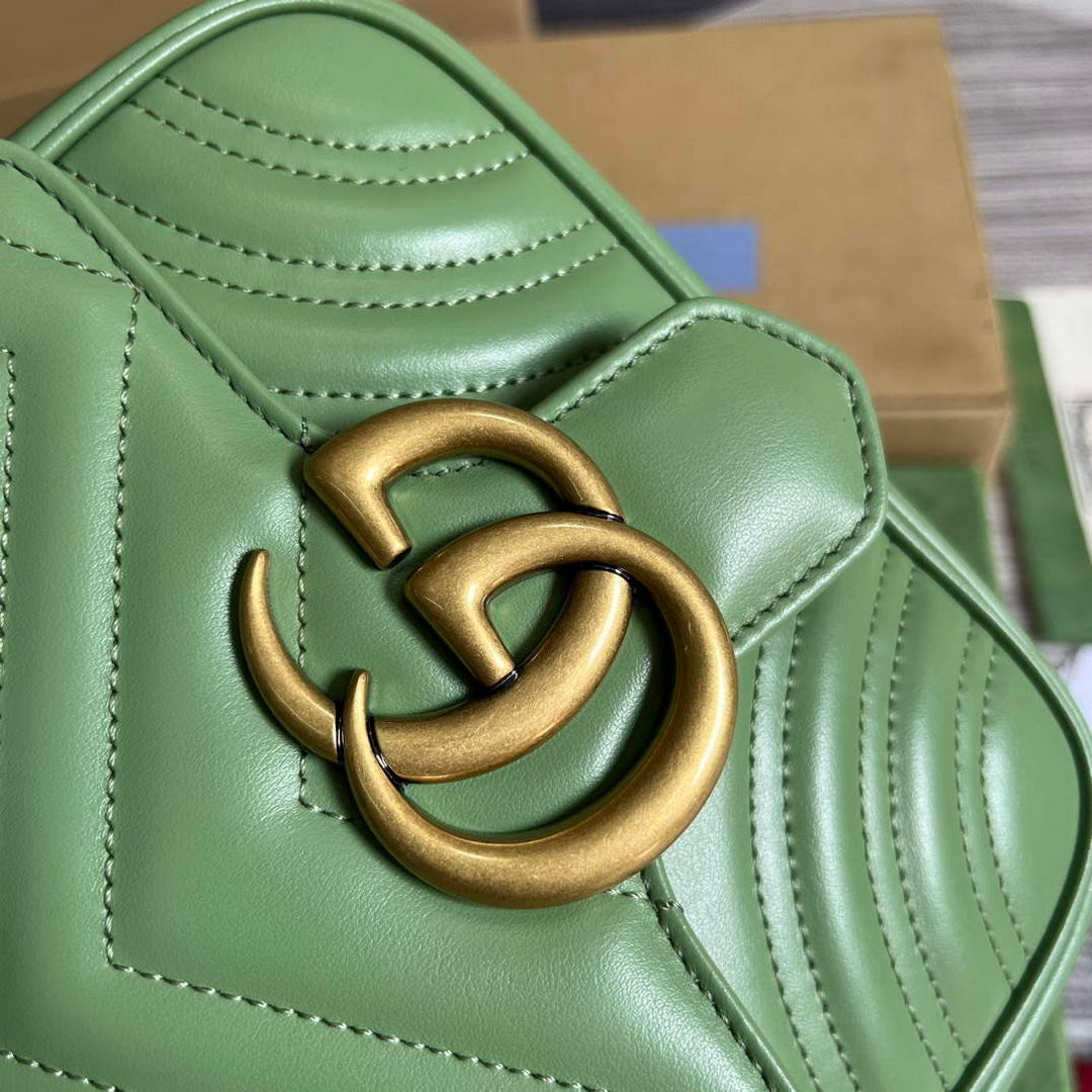 Gucci 739682 GG Marmont Matelass¨¦ mini tote bag Light green