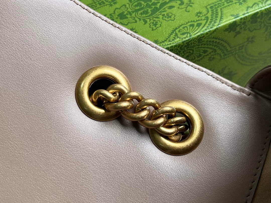 Gucci 739682 GG Marmont Matelass¨¦ mini tote bag milk tea