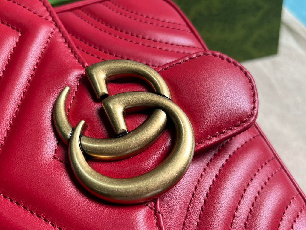 Gucci 739682 GG Marmont Matelass¨¦ mini tote bag Red