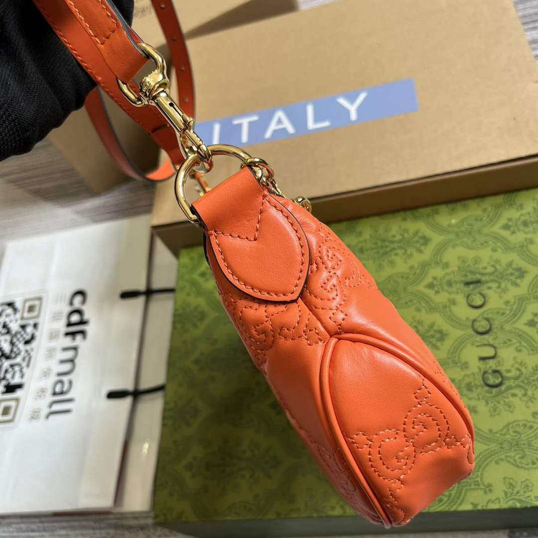 Gucci 739736 GG Matelass¨¦ Mini Bag Orange