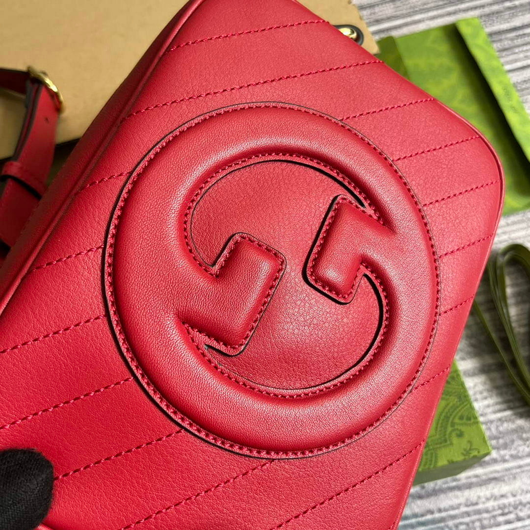 Gucci 742360 Gucci Blondie Small Shoulder Bag Red