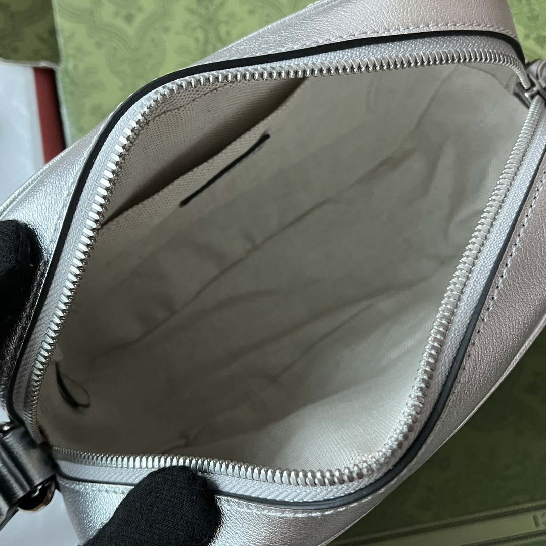 Gucci 742360 Gucci Blondie Small Shoulder Bag Silver