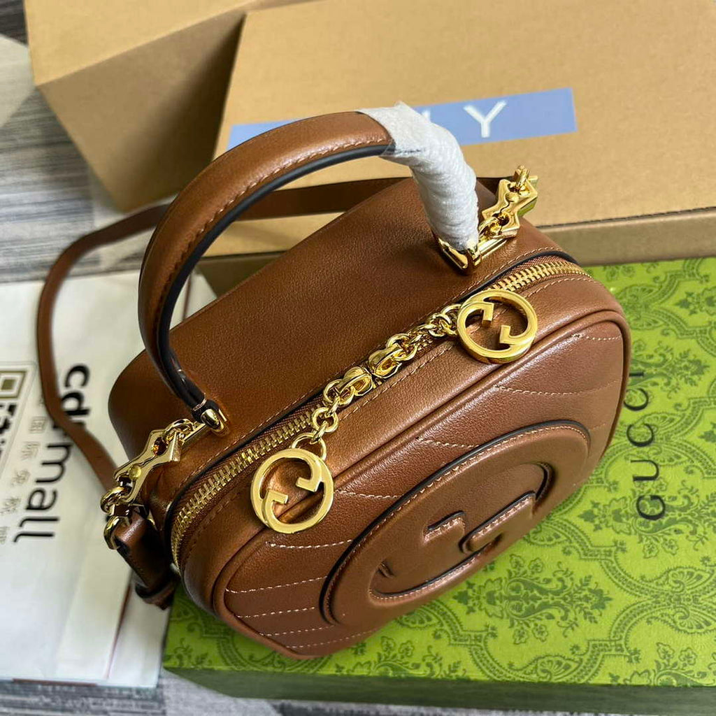 Gucci 744434 Gucci Blondie Top Handle Bag Cuir