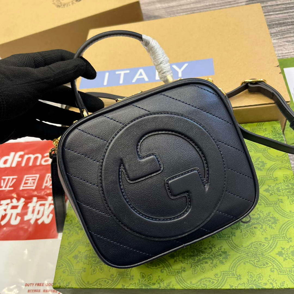 Gucci 744434 Gucci Blondie Top Handle Bag Navy blue