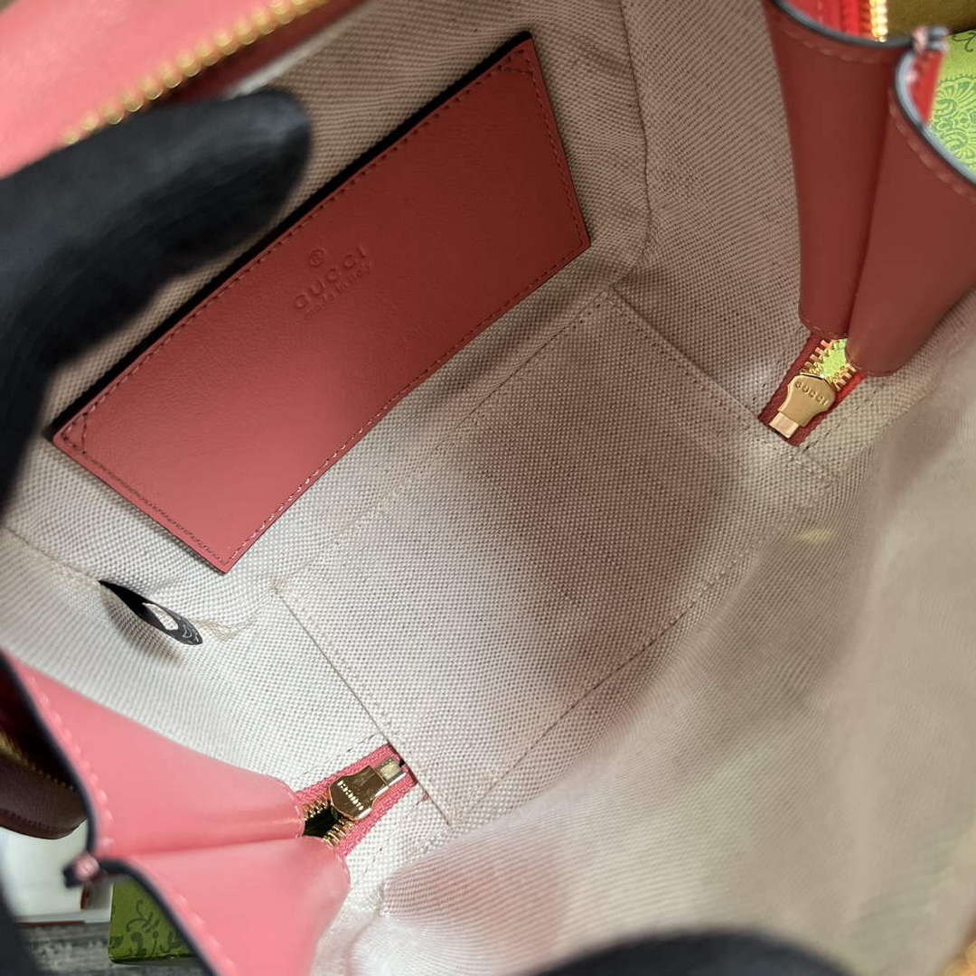 Gucci 744434 Gucci Blondie Top Handle Bag Rose pink